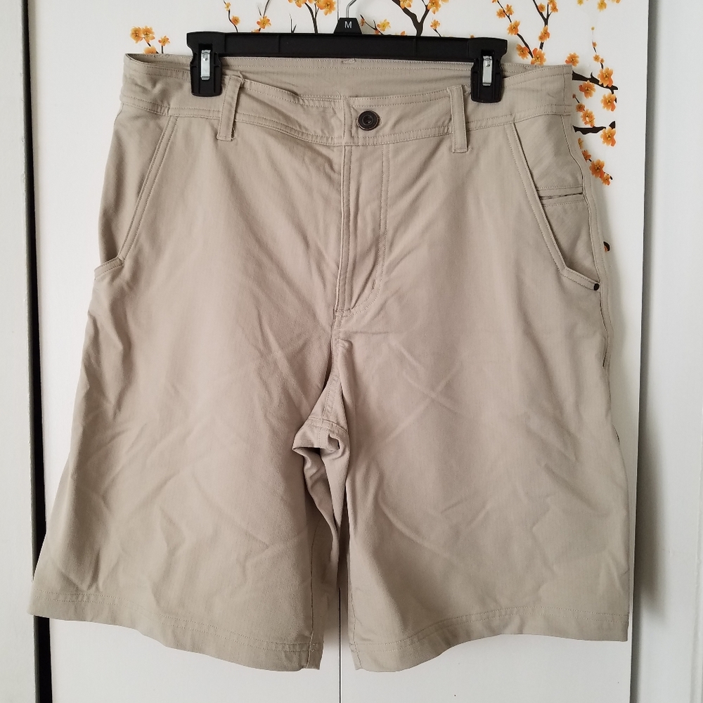 Lululemon athletica men's Shorts 34